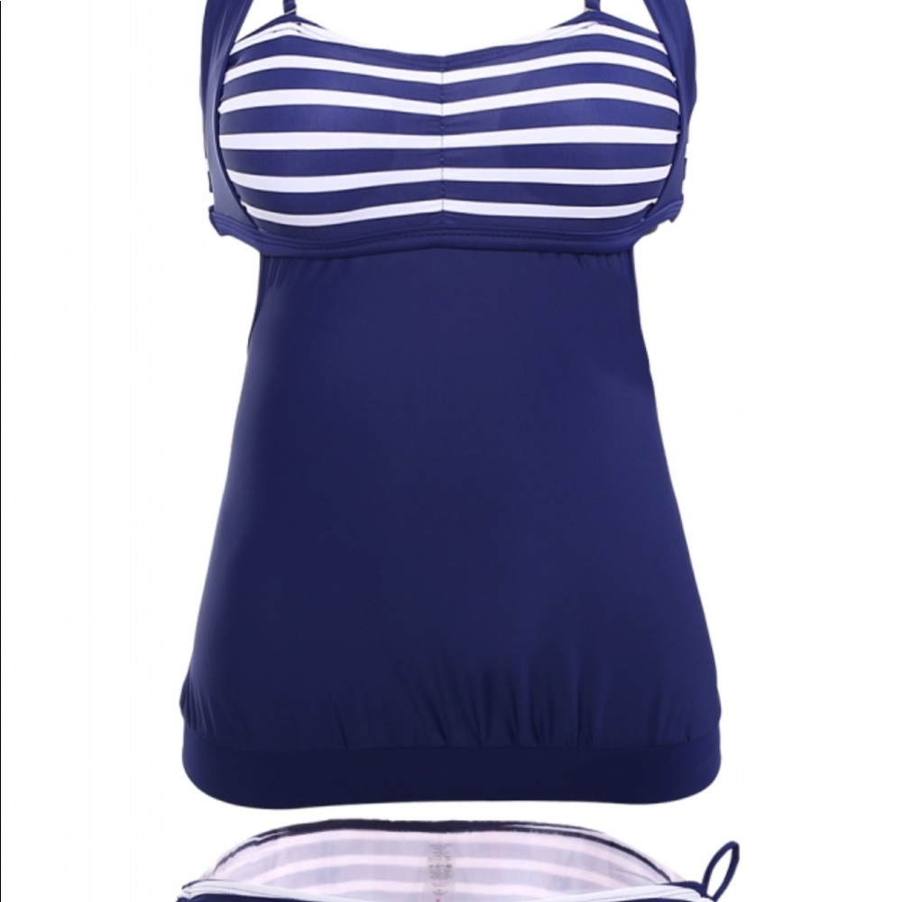 Bathing suits - Picture 4 of 8